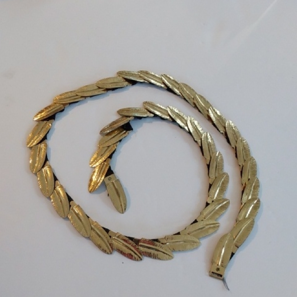 Vintage Delicate Dainty Gold Leaf Belt Clasp Stretchy Mod Sz.L / XL